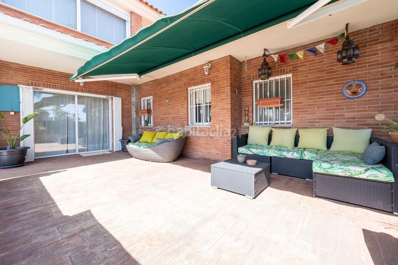 Foto 5cbf8f89-ecba-47ce-a071-120abc1b412d. Casa a carrer empordà a Pallaresos (Els)