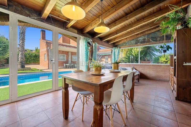 Foto bb469a1e-7d0a-4119-ab9c-dceaff054502. Casa a carrer empordà a Pallaresos (Els)