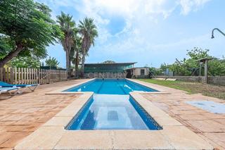 Maison à Calle de las acacias, alcover, spain. Preciosa casa con zona habilitada para caballos en alcover!