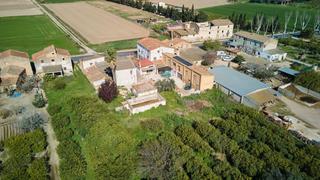Haus in Carretera valència, tortosa, spain carretera de valencia. Masía con terreno y varias construcciones a un paso de tortosa