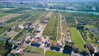 Haus in Carretera valència, tortosa, spain carretera de valencia. Masía con terreno y varias construcciones a un paso de tortosa