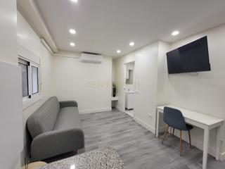 Piccolo appartamento in Carrer de sant antoni maria claret, tarragona, spain. Piso ideal como inversión, reformado y céntrico!