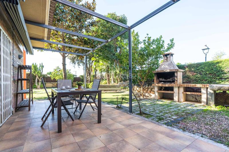 Foto 27ce8ffa-e5a1-4e5b-a5b4-b34b133c94bd. Maison jumelée dans carrer de les magnòlies dans Migjorn Reus