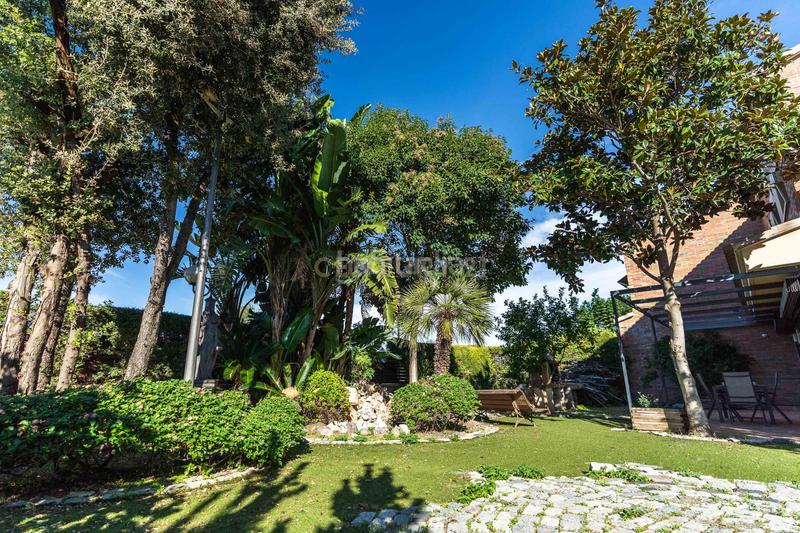 Foto 3517bf12-4a9d-4ae4-b208-8d13ae7a11de. Maison jumelée dans carrer de les magnòlies dans Migjorn Reus