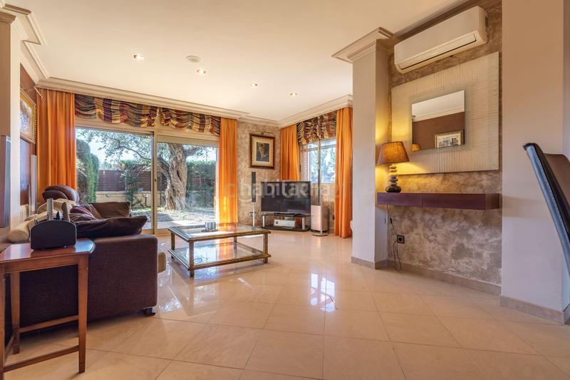 Foto e666d39b-b017-4136-8c2b-25a05c77f740. Maison jumelée dans carrer de les magnòlies dans Migjorn Reus