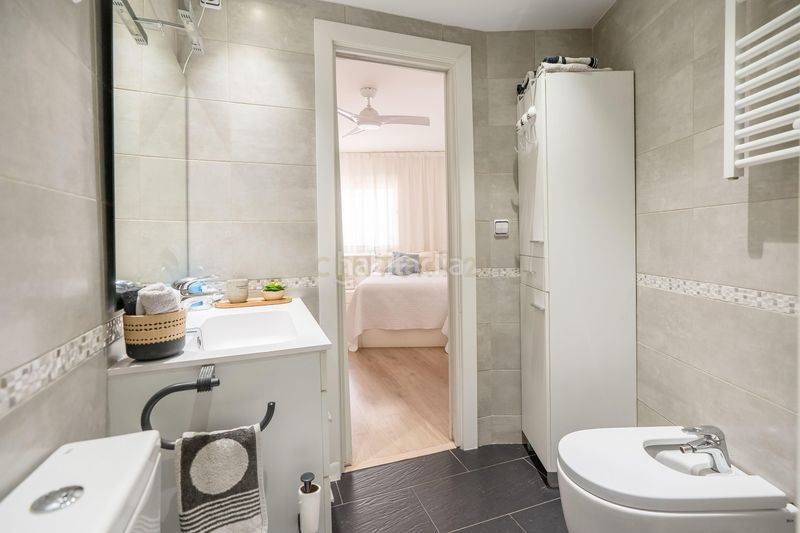Foto 39f0571e-d3db-4b98-9821-b76590a41179. Apartament a Guinardó Barcelona