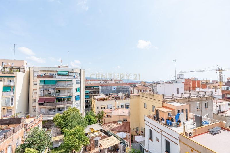 Foto 795f74ae-ed15-4950-b13d-85bb5816f8a9. Apartament a Guinardó Barcelona