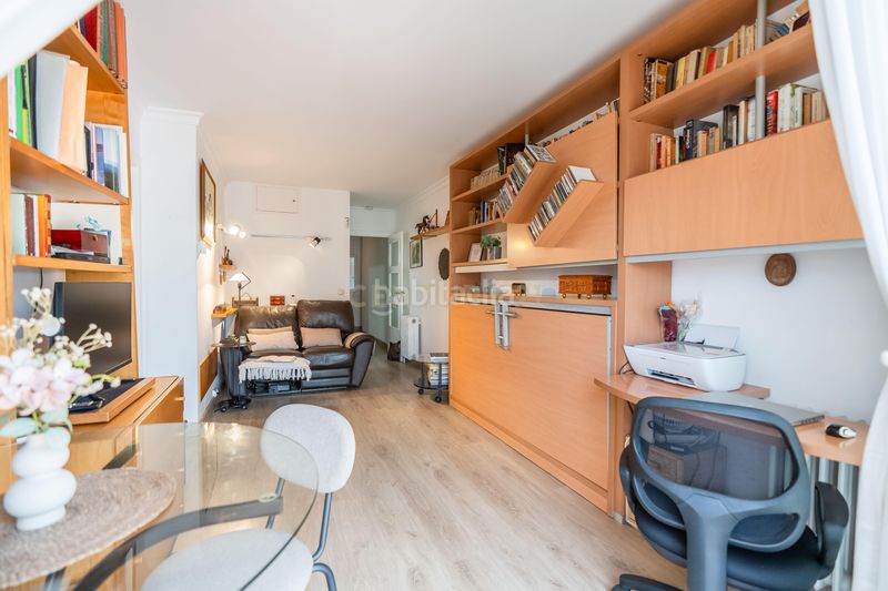 Foto 7aafa049-e8d8-4a84-bb6b-db9db0f7e708. Apartament a Guinardó Barcelona