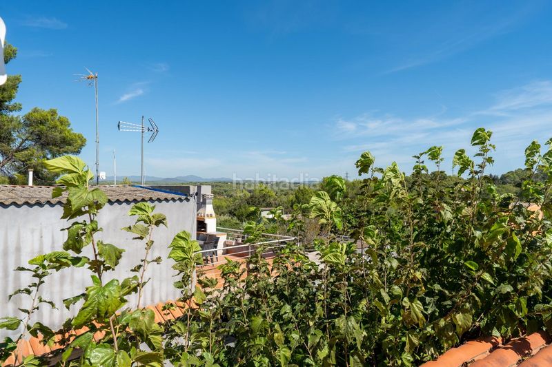 Foto eb669797-d67c-456e-88c4-8b3efdb8789f. Casa amb piscina a Catllar (El)