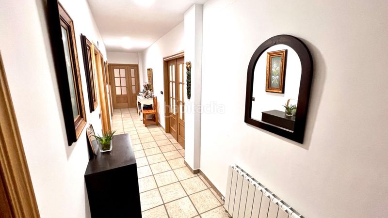 Foto 8ee86768-c3eb-4882-8e93-e1ab3fa417b2. Casa a calle puerta granada 22 a Jayena