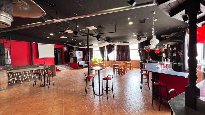 Foto 9403306b-c05a-4f9a-8dea-cad508473932. Casa a calle puerta granada 22 a Jayena