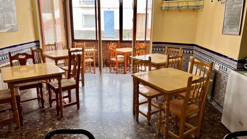 Foto 95f0359c-b54e-45c3-8263-5c2f85784ba4. Casa a calle puerta granada 22 a Jayena