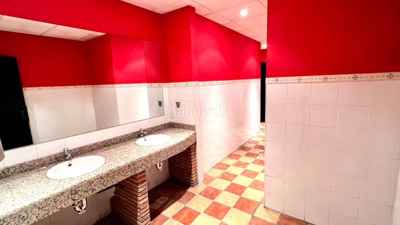 Foto b4bba41c-e3c6-4759-82a5-780650be3e10. Casa a calle puerta granada 22 a Jayena