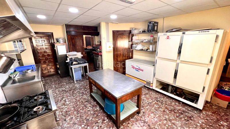 Foto f269a53a-2e18-457d-af21-64fce1fff9f4. Casa a calle puerta granada 22 a Jayena