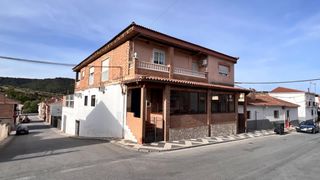 Haus en Calle puerta granada 22. Gran casa con negocio de restauraci�n