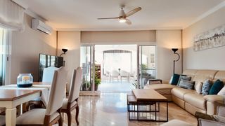 Etagenwohnung en Calle alameda brisas (bah marb) 6. Exclusiva vivienda en residencial vista hermosa  urbanizaci�n ba