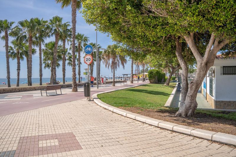 Foto 00e561fc-ae27-4d6f-9962-bf53f0ac5377. Pis a calle camaron 2 a Poniente-Faro Torre del Mar