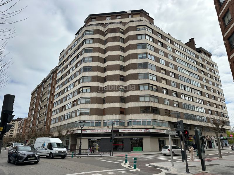 Foto cb099a9b-774e-4837-b8bb-764f7f1d7c12. Pis a calle vitoria 46 a Villa Pilar Burgos