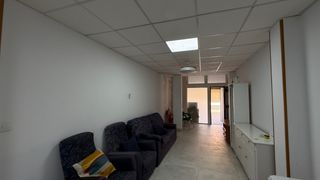 Piso en Casco Antiguo. Piso recién reformado, de cinco habitaciones grandes