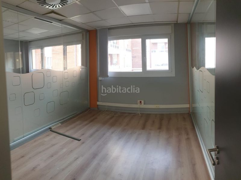Foto e1ee2dfd-4998-497a-859b-02e5a021ec42. Ufficio con riscaldamento in Zarautz
