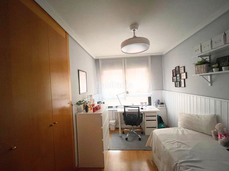 Foto 915b16af-4404-4946-a572-c4c5a7854397. Flat with heating pool in Montecarmelo Madrid