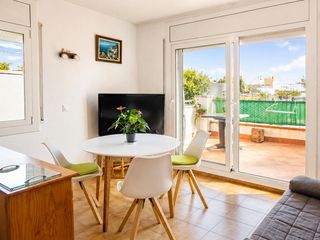 Etagenwohnung in Puigmal - Mas Nou. Apartamento de 1 dormitorio con gran terraza y piscina comunitar