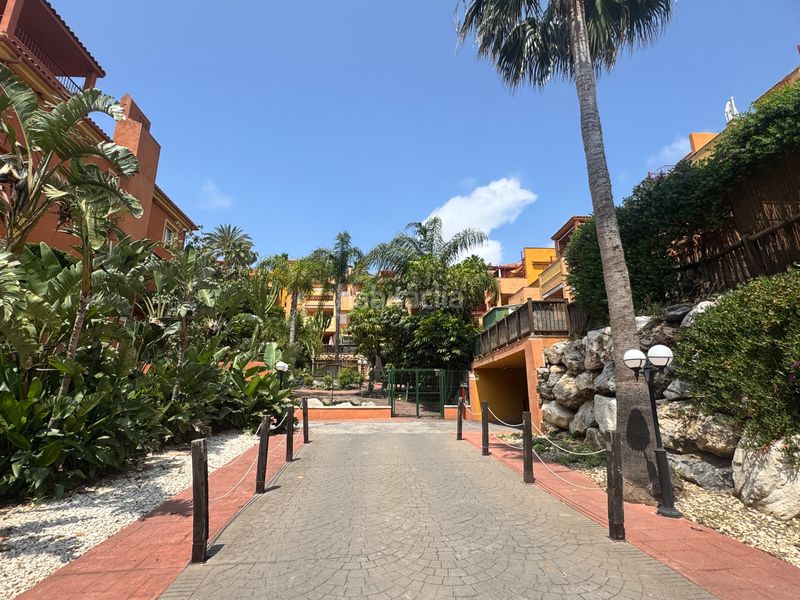 Foto 2a353ff6-371c-4ba9-9573-757ff4c4a82a. Planta baixa amb aparcament piscina a reserva de Marbella Marbella