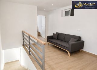 Etagenwohnung in Avenida Jose Antonio Tavio