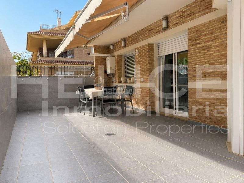Foto 37d2b021-7912-4374-8c46-b2c120f5fe70. Chalet casa de lujo con ascensor y garaje en Sedaví