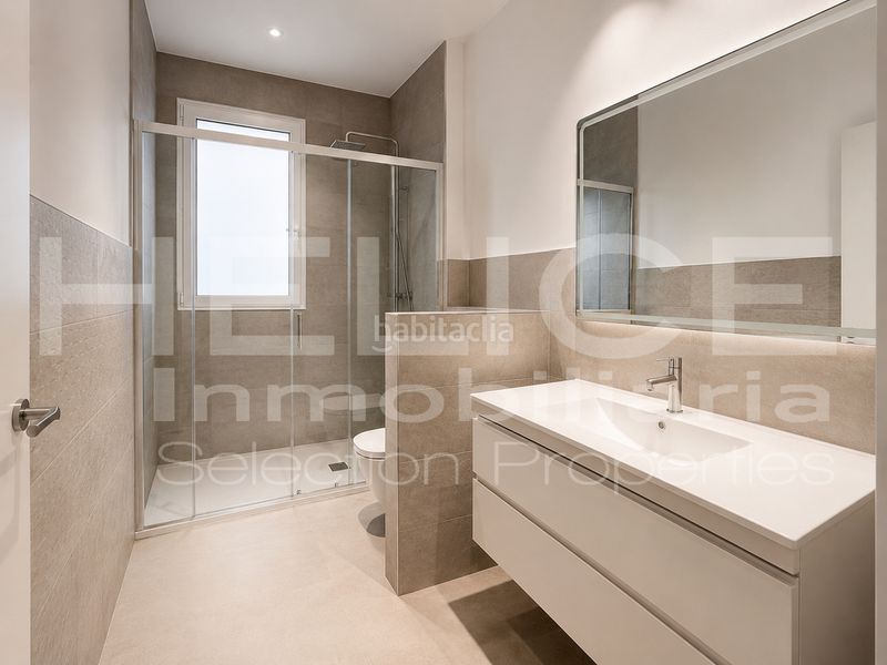Foto 667c3a0c-e6ec-4812-9578-7caa5910c174. Rent flat in Gran Via Valencia