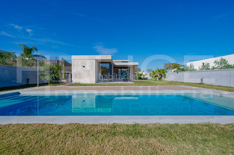 Foto 9655899f-b6cb-4332-86a4-b1fb1e776838. Chalet avec chauffage parking piscine dans Torre en Conill-Cumbres de San Antonio Bétera