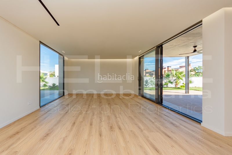 Foto c6f4becd-8566-4703-80a6-2e4ab0f5fa77. Chalet avec chauffage parking piscine dans Torre en Conill-Cumbres de San Antonio Bétera