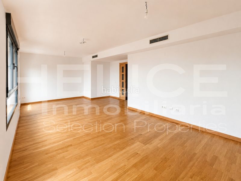 Foto 1cfae9d1-cabd-4efb-936c-68bc76a7276a. Flat with heating parking pool in La Punta Valencia