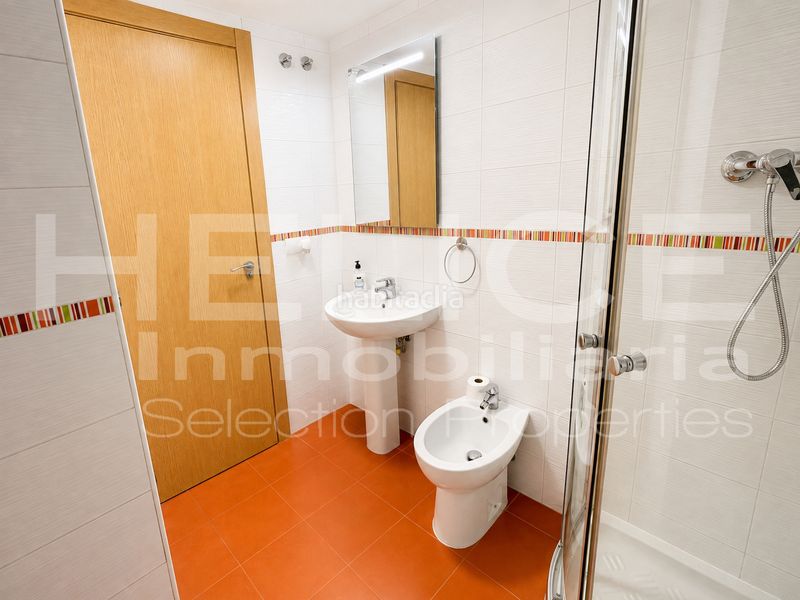 Foto 5b65d23b-509c-4482-8808-d113a2fd0e15. Flat with heating parking pool in La Punta Valencia