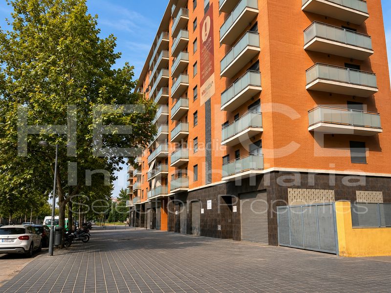 Foto cf77d951-83a5-4e5b-b7a0-6c5253d4dfcc. Flat with heating parking pool in La Punta Valencia
