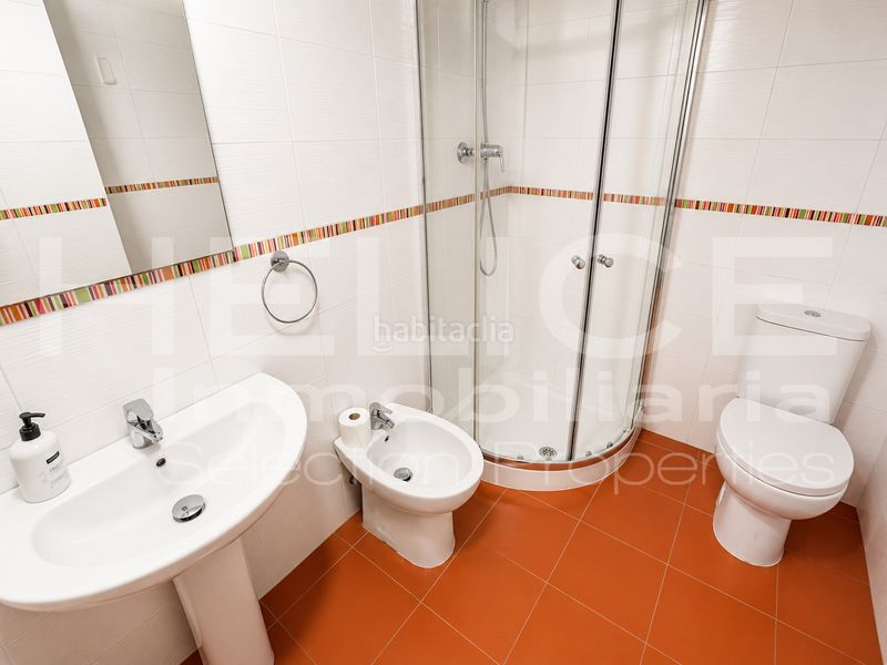 Foto f50257be-e2c6-4c7b-b346-7b46ad29f718. Flat with heating parking pool in La Punta Valencia