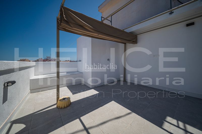Foto a66f6f37-37da-4d5c-b621-8587d6e60bc9. Àtic amb calefacció a Barrio Benicalap Valencia