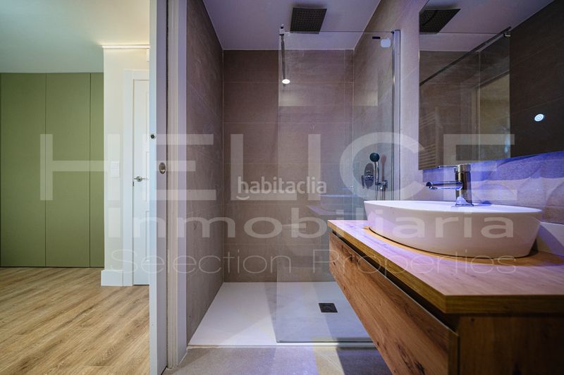 Foto f3aef98a-7140-4c33-9a28-abb4e962b50f. Àtic amb calefacció a Barrio Benicalap Valencia