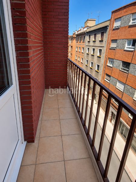 Foto 18a91592-6f85-46a8-89e6-2d7fb5c9d30a. Lloguer pis amb calefacció a Ceares Gijón