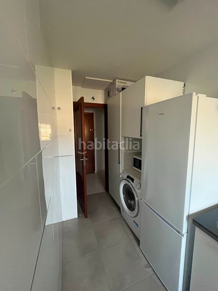 Foto ddd8eb5f-3203-4ea7-91d2-ecc41108be2a. Pis a calle jilguero 3 a Poleares Lucena