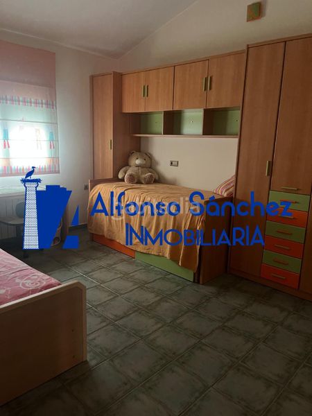 Foto 2a35c842-3449-4337-b2b8-33d15cefdf2a. Chalet con parcheggio in Almendralejo