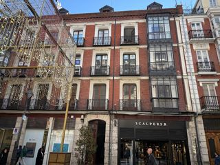 Appartement à Calle de santiago 17. El piso es totalmente exterior en calle santiago