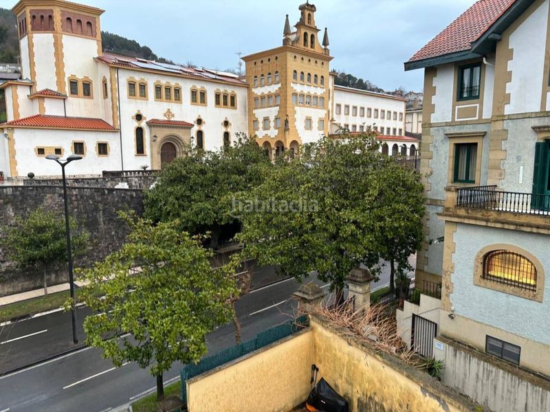 Foto d210fde3-7e9b-428e-be11-0df2b407ce4e. Estudi amb aparcament a Intxaurrondo Donostia - San Sebastián