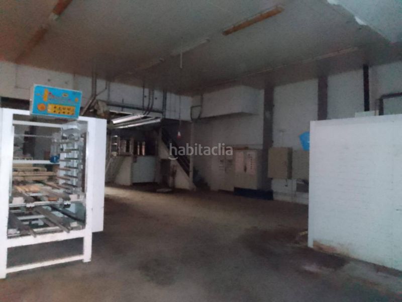 Foto 9cf90084-4b1b-4758-b547-a422f84ba57e. Nau industrial a Usurbil