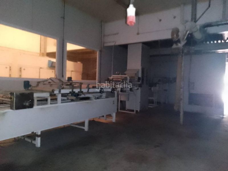 Foto b685f097-f10d-407b-99f1-93b85771785d. Nau industrial a Usurbil