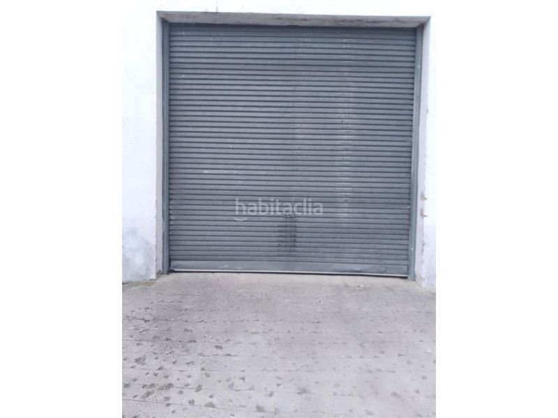 Foto ed8c16a2-5e7d-4acc-9ee4-fb46212d8212. Nau industrial a Usurbil