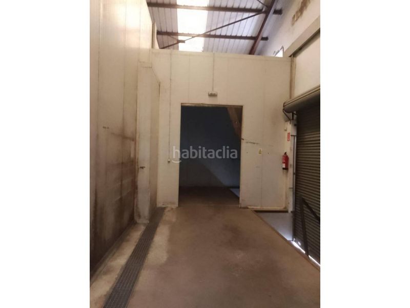 Foto fd904252-9fd6-429f-a45e-9c0a4586314f. Nau industrial a Usurbil