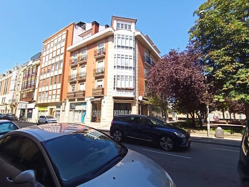 Foto a9366a75-072a-4868-b03c-3367ee34935e. Geschäftsraum in Lovaina Vitoria - Gasteiz