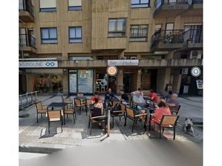 Local Comercial a Calle DEL DUQUE DE MANDAS 9