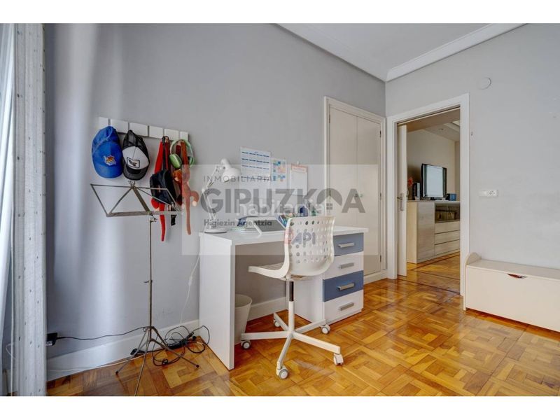 Foto 2b87c83b-c65a-462a-bb99-bfd71c35b450. Pis amb calefacció a Amara Donostia - San Sebastián